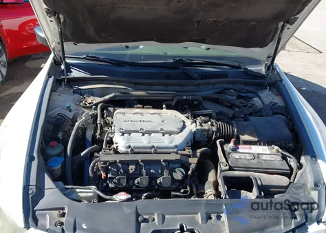 2009 Honda Accord 3.5 Ex-L from USA, damaged, VIN 1HGCP36889A035840